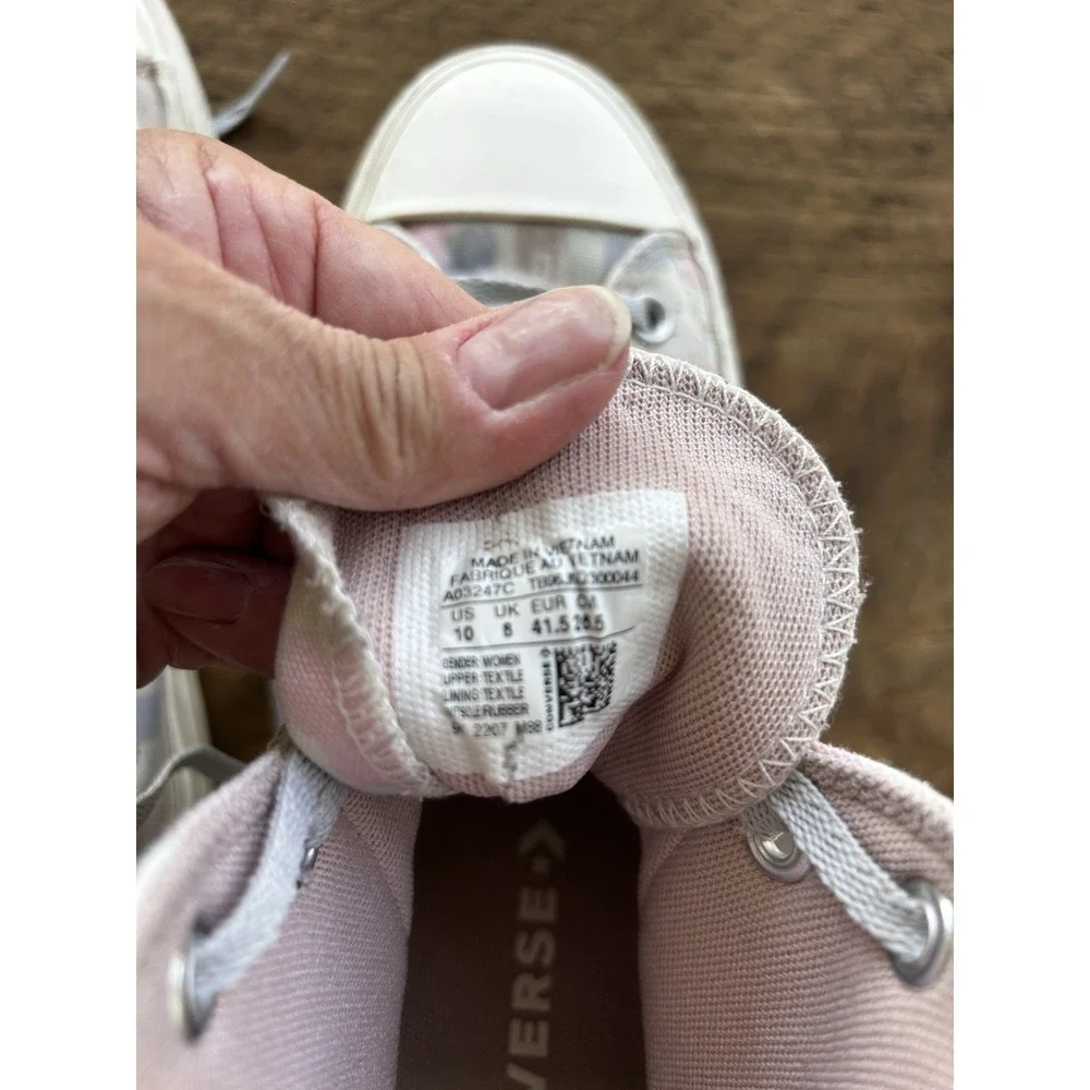 Converse Chuck Taylor All Star Hi Womens 10 Gray Pink Camo High Top Sneakers